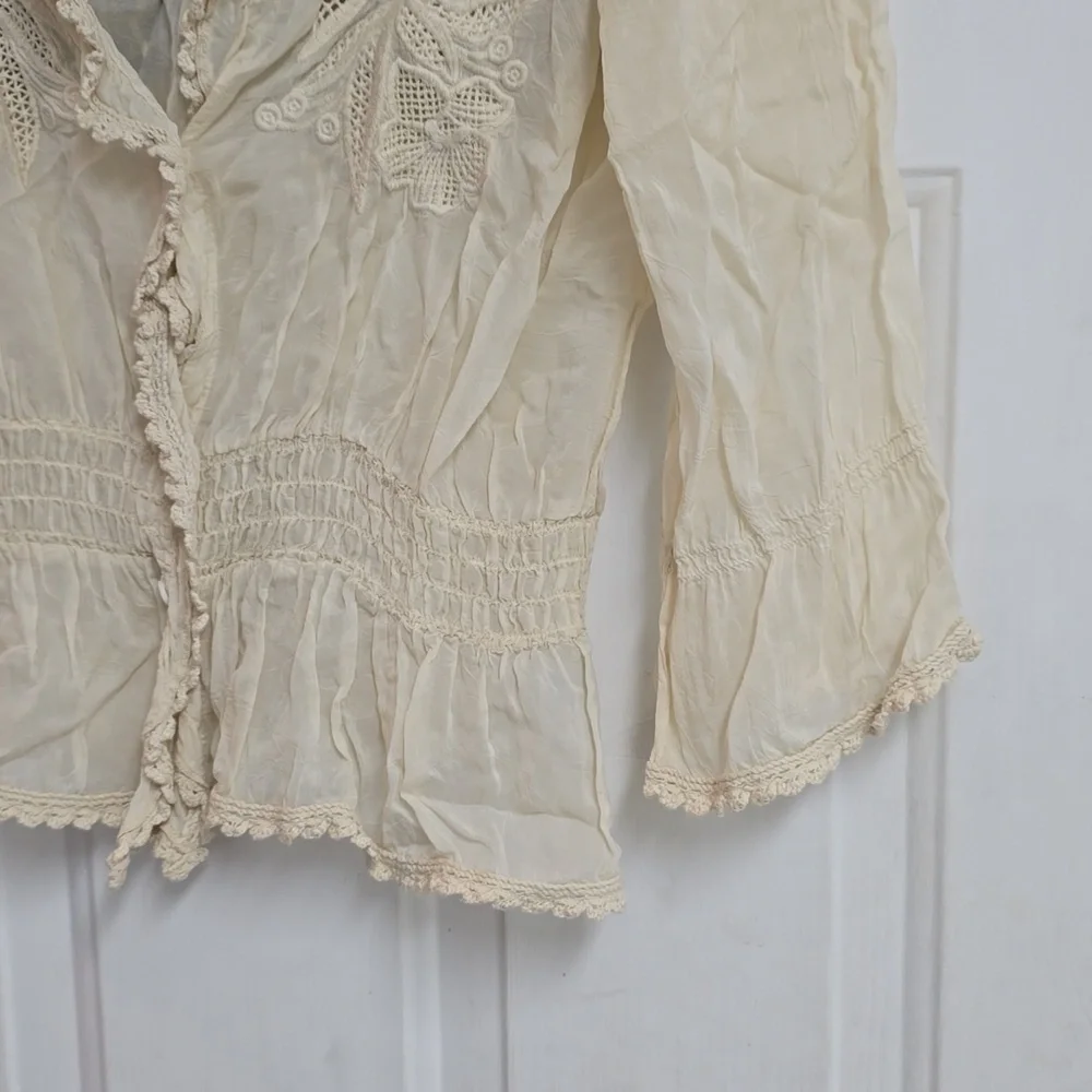 Johnny Was Cream Ivory 3/4 Sleeve Cupra Rayon Boho Embroidered Top - Picture 4 of 10